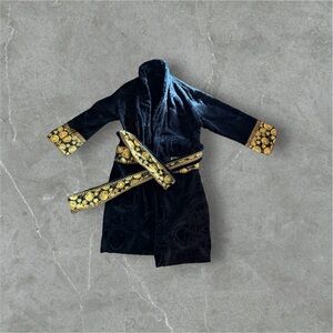 Versace Black Gold Baroque Medusa Velour Robe Belted Luxury Men’s LARGE. NO BOX